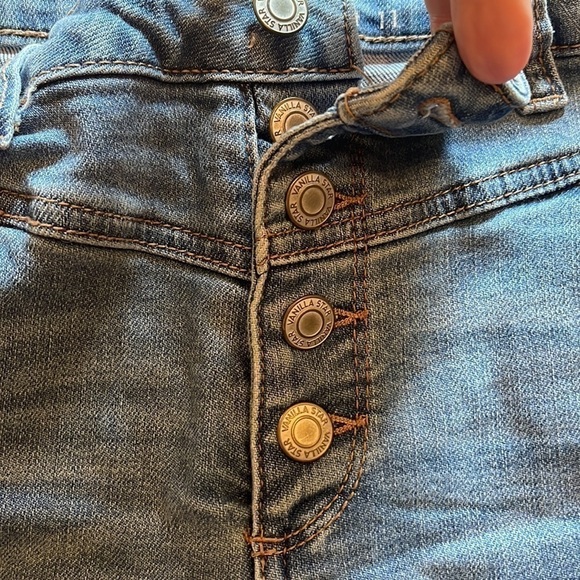 Vanilla star shorts, size 11 - Picture 5 of 11